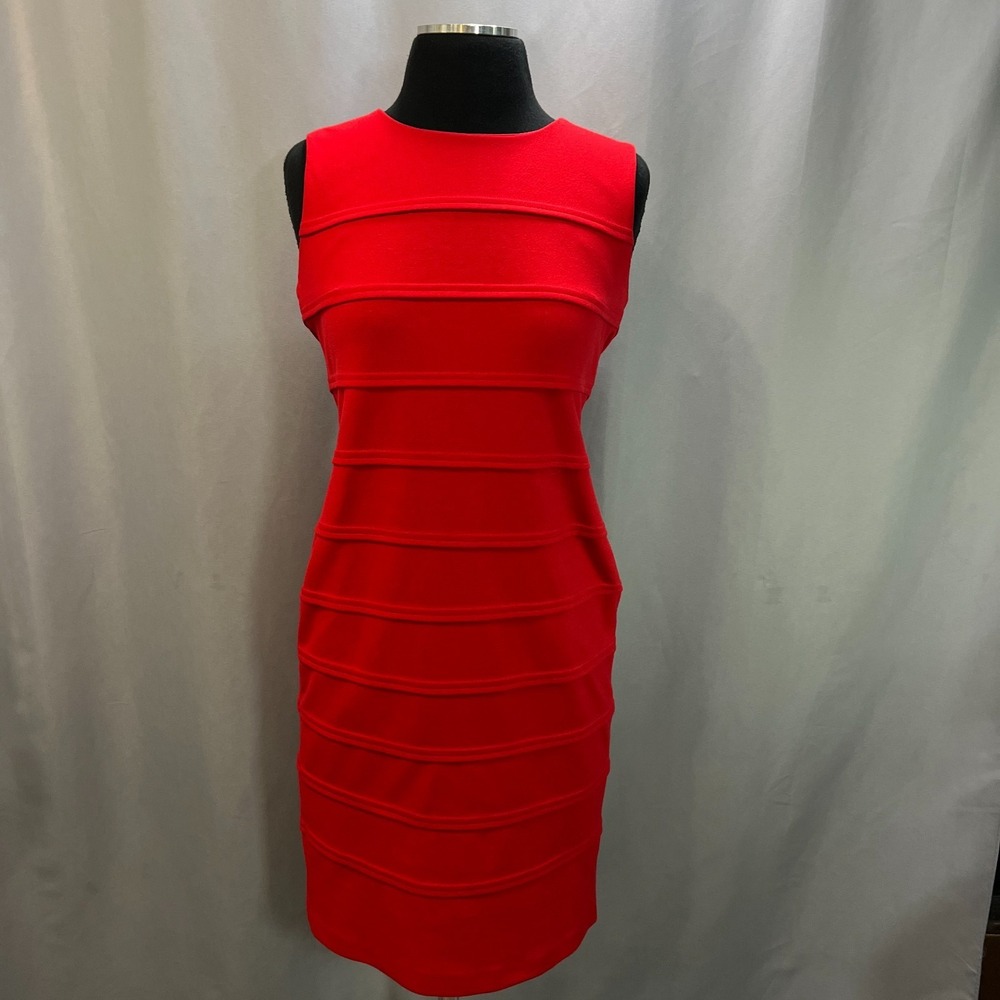 Adrienne Vittadini Tiered Sheath Dress Womens 4 Red Stretch Back‎ Zip Cocktail
